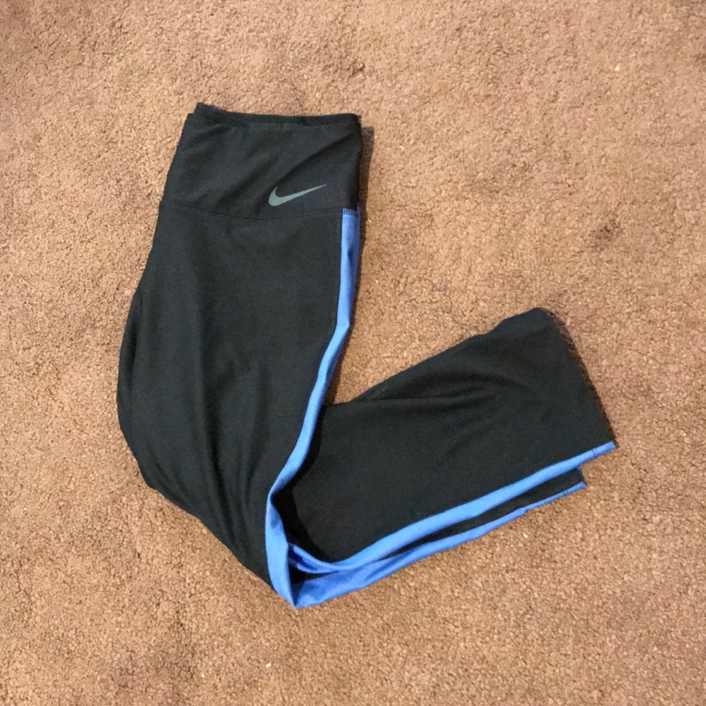 Nike dri-fit capris